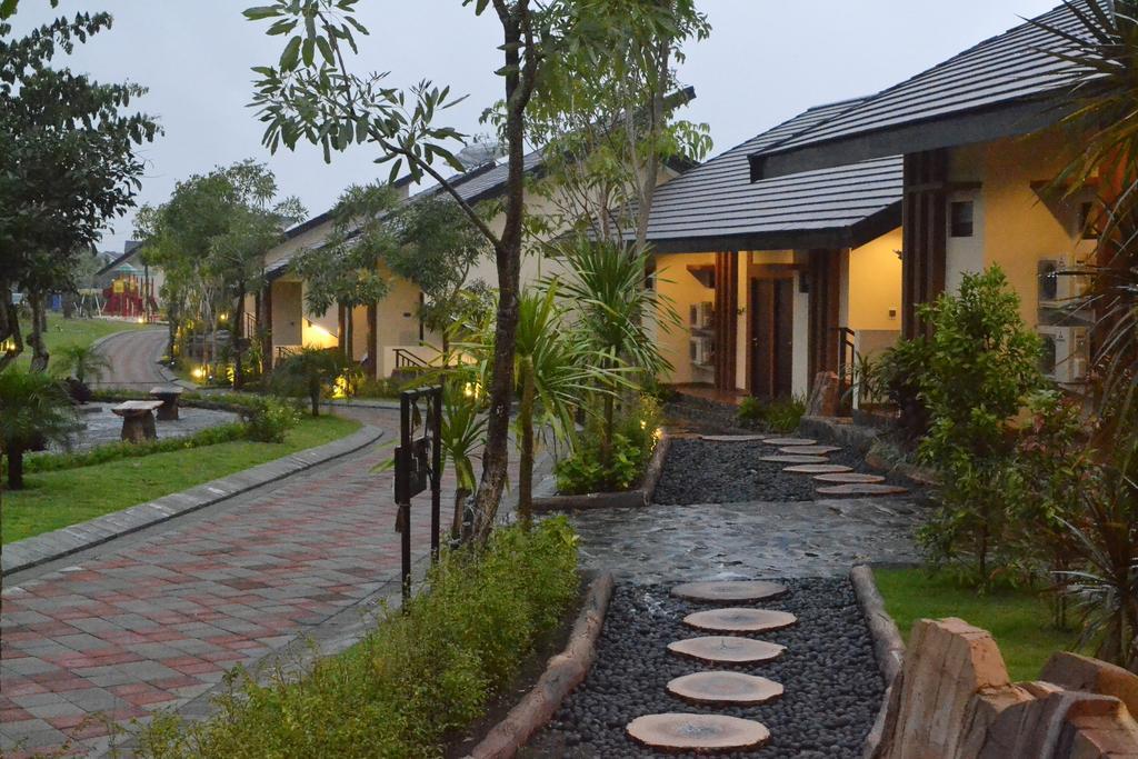 Bess Resort & Waterpark Hotel And Convention Malang Exteriér fotografie