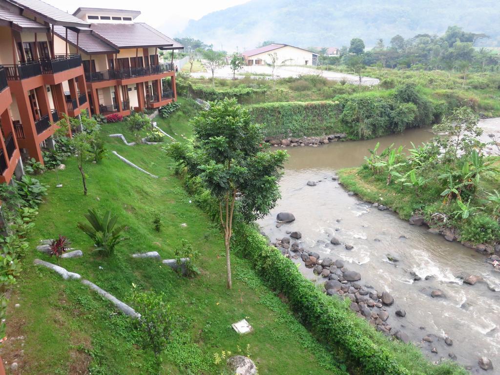 Bess Resort & Waterpark Hotel And Convention Malang Exteriér fotografie